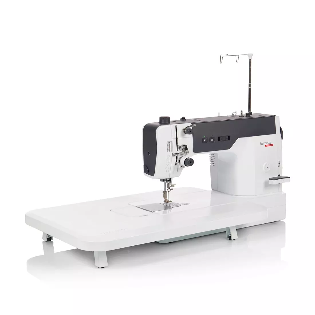 Bernette 08 Straight Stitch