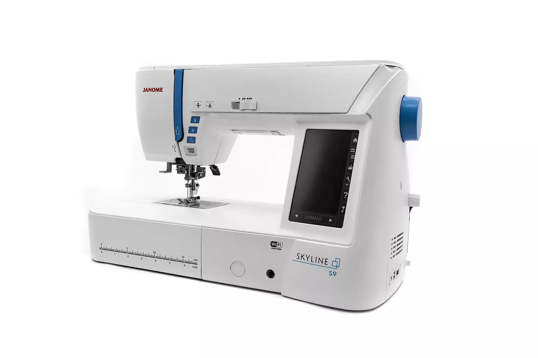 Janome Skyline S9