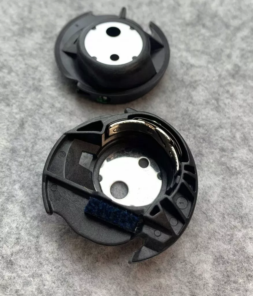 XC3153351-brother.jpg XC3153351-brother.jpg