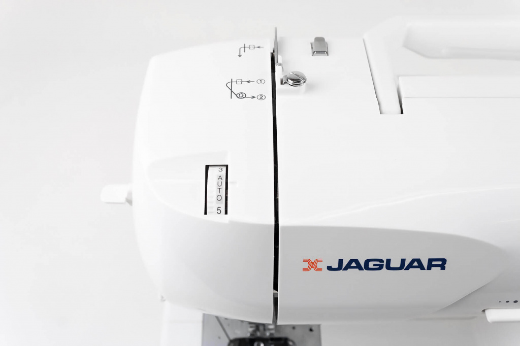 Jaguar 990_7.jpg